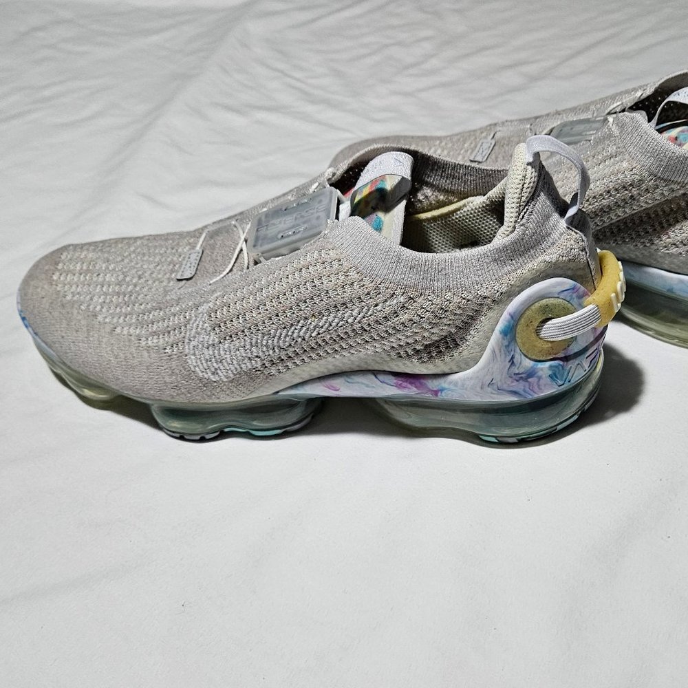 NIKE VAPORMAX 2020 SHOES RECYCLE LIGHT GREY 10.5 EUC